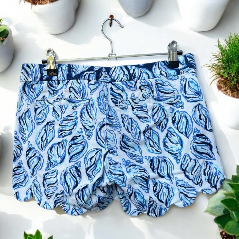 Lilly Pulitzer Buttercup Scallop Shorts 00 - Picture 3 of 3